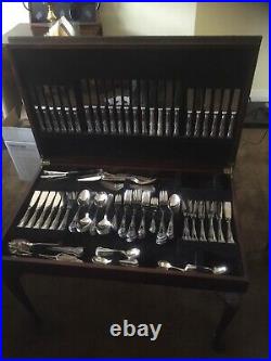 144 Piece Stainless Steel Cutlery Table In Regency Style