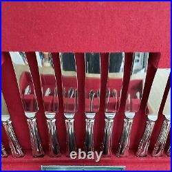 ARTHUR PRICE Canteen stainless steel 44 piece cutlery set in Wooden case VINT