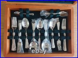 Arthur Price 8 Place Setting Cutlery Set In Wooden Box