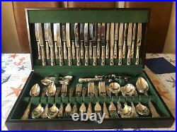 Beautiful vintage England Sheffield 90 piece stainless steel cutlery box set