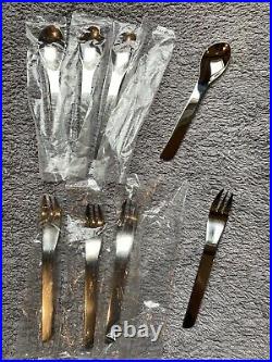 Modernist Asymmetric Italian Cutlery Set 20 Pieces Mepra Katja Stainless Steel