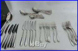Robert Welch Arden Cutlery Set 44 Piece Knife & Fork missing from full set