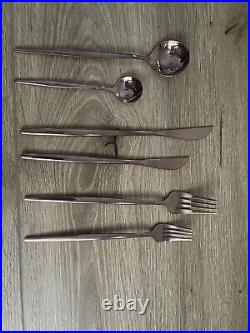 Rose gold cutlery set (300pieces)