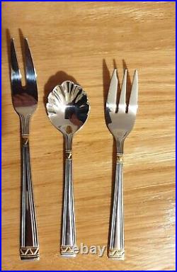 Solingen Rosenbaum 18/10 Gold Plated Chrome-Nickel Steel Cutlery Canteen