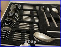 Stellar Rochester 44 Piece Cutlery Set Gift Box 18/10 SS EX DISPLAY