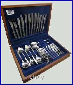 Viners LOVE STORY Cutlery Set in TEAK Box 1st Edition 1970's DAISY Flowers 44pc